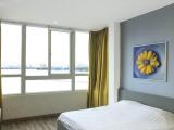 Romantic Studio, 1 Queen Bed, Courtyard View, Lakeside