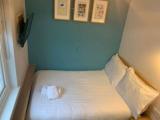 Sea View Glimpse Single Room