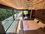 Honeymoon Condo, 2 Bedrooms, Non Smoking, River View