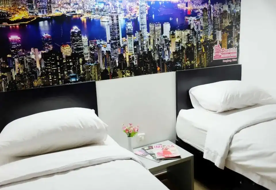 Standard Twin Room