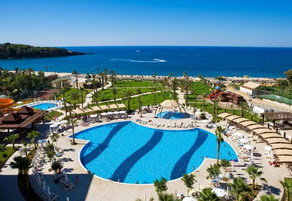 Honeymoon Suite Room