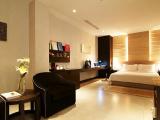Superior Room With Partial Sea View