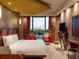 Superior King Room, 1 King Bed, City View