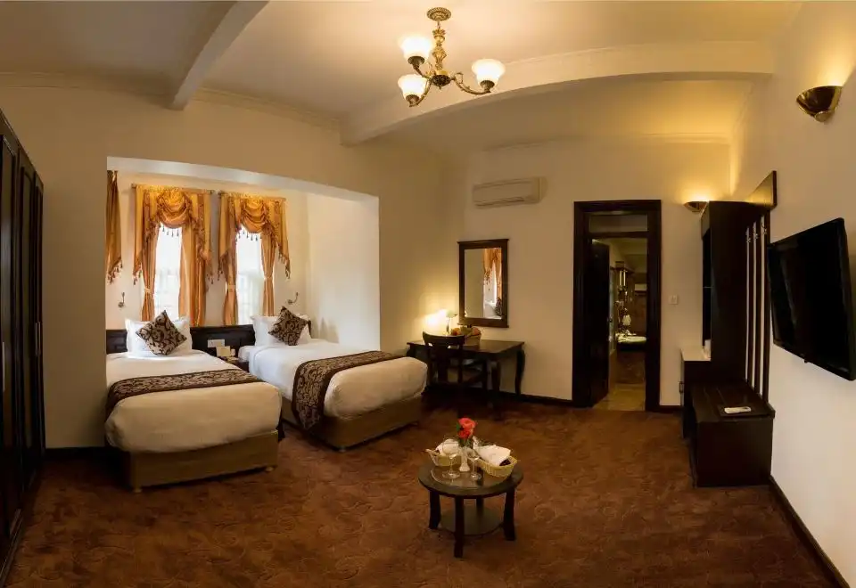 Junior Room, Non Smoking, Bathtub