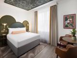 2 Twin Premium Room With Welbeck Street View