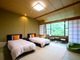 Japanese Room, Lake View, Mountain View, Non-Smoking