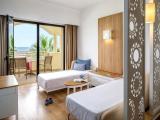 Family Room with Sea View