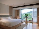 Privilege Queen Room