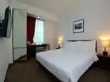 Business Traveler Queen Room