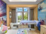 New York Family Room - New York Urban Style & Airplane Bed Experience