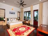 Villa-Beach Front