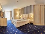 Double Room for Single Use