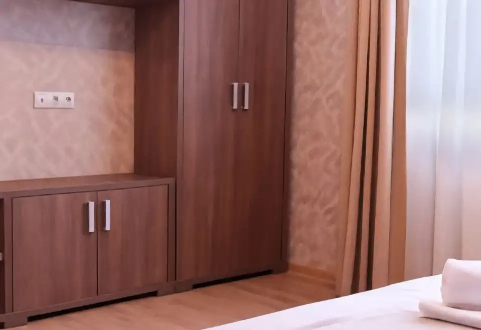 Suite Room With Double Bed