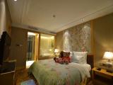 Deluxe Family Friendly Suite - 1-Bedroom (Main Building)
