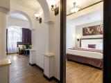 Deluxe Suite with Balcony