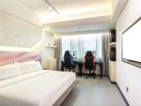 Gaming Double Bed Room (Rtx3060 + 27'' 2K 144Hz)