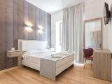 Superior Quadruple Room with City View