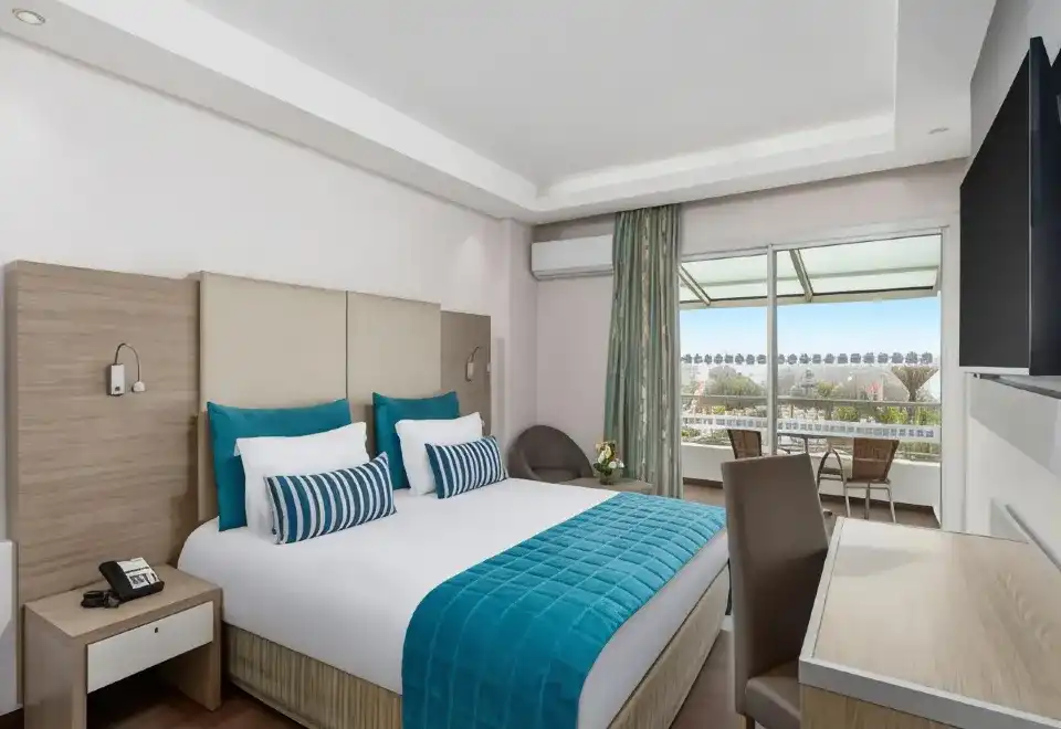 Standard Twin Room With Garden View