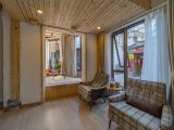 Sunshine Room - Courtyard-View (Double Bed)