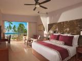Preferred Club Deluxe Partial Ocean View King Room