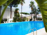 3 Bedrooms Apartment