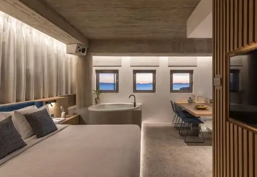 King Suite with Sea View
