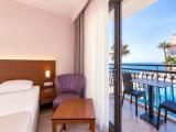 Deluxe Room with Sea View