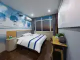 Deluxe Private Cinema Room