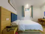 Sunshine Double Room