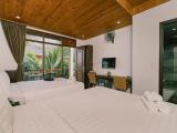 Deluxe Family Suite