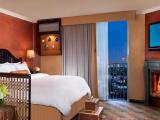 Demi Suite