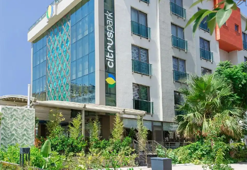 Deluxe Quadruple Room-Non-Smoking