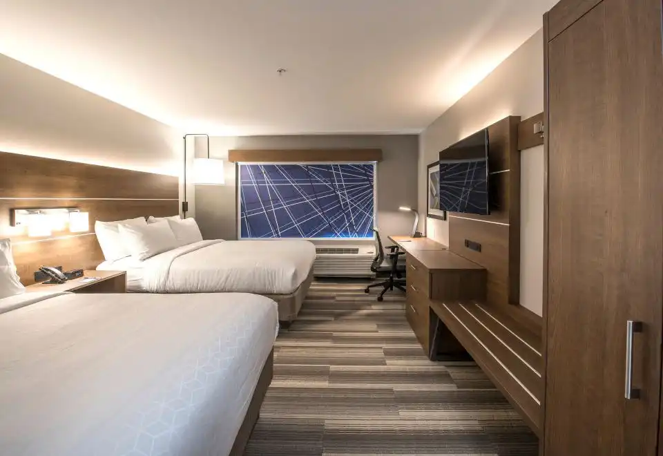 Room, 2 Queen Beds, Accessible, Non Smoking (Hearing/Mobility, Accessible Tub)