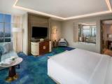 1 King Suite Club Lounge Access High Floor