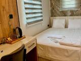Singe Room