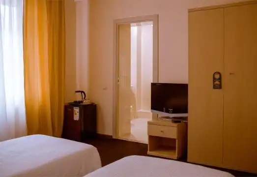 Standard Room With 2 Twin Beds