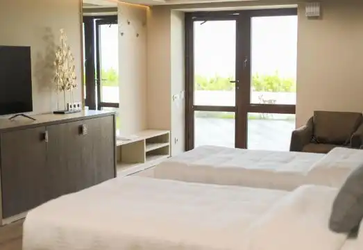 Superior Comfort Room