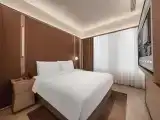 Executive King Room (with Bathrobe, Refrigerator, TV Screen Mirroring, And Air Purifier)
