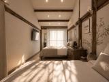 Panoramic Family Suite (180° City View + Zero Pressure Mattress + Minibar)
