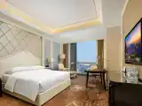 Executive Queen Room