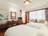 Cozy 2-bed Room
