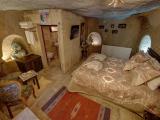 Standard Clove Room