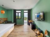 DELUXE ROOM WITH BALCONY