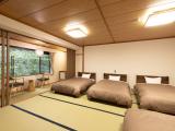 Standard Japanese Style 4-pax Room With Bath,Non-Smoking