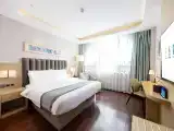 Business Queen Room（•Screen Mirroring）