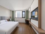 Boutique Queen Room