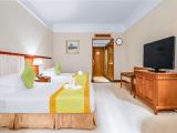 Garden-View Twin Room with Lake-View & Green Ecological Scenery