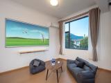Mountain-view Room