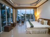 Deluxe Corner Room With Sea View