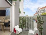 Premium Room with 2 Single beds